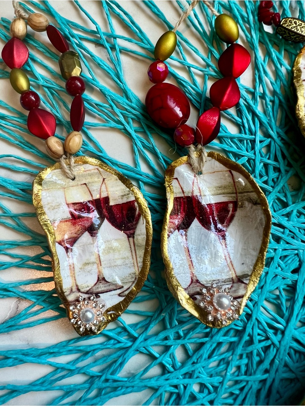Handmade Wine Lover Oyster Shell Wine Bottle Charms – Set of 2